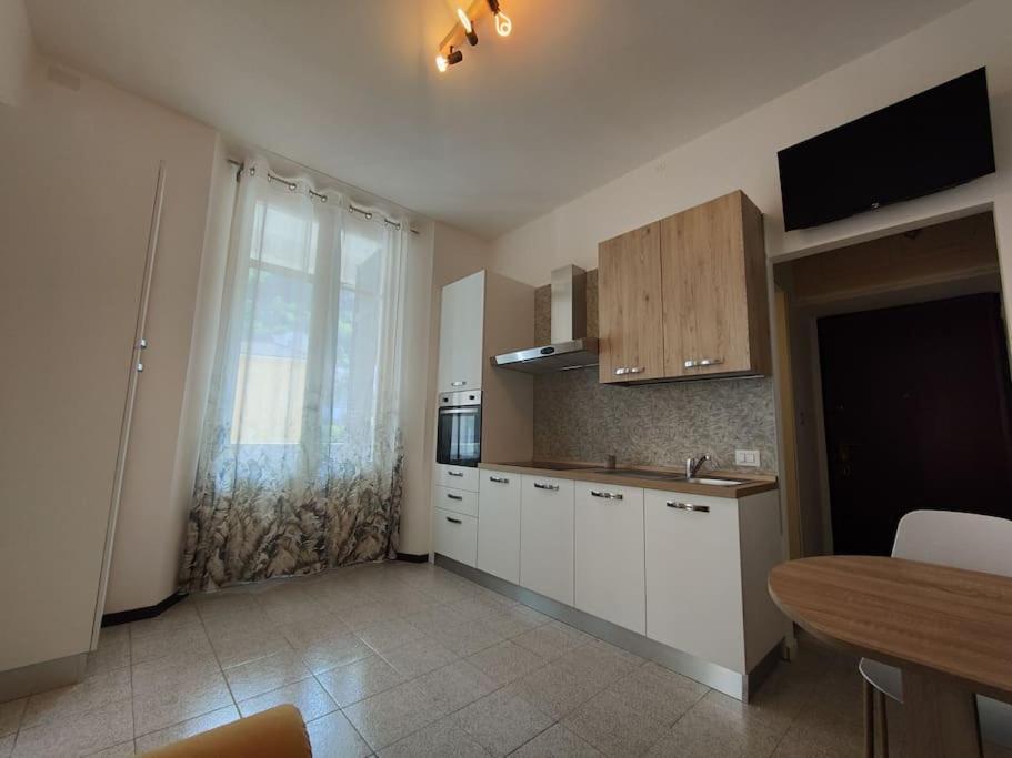 Casa J Apartment Como Luaran gambar