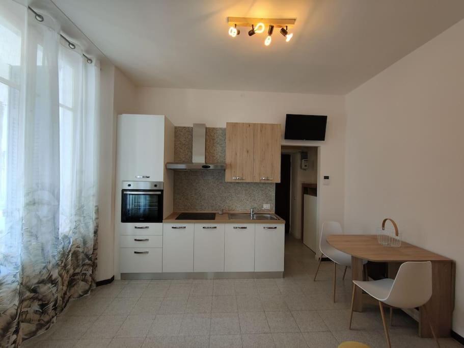 Casa J Apartment Como Luaran gambar